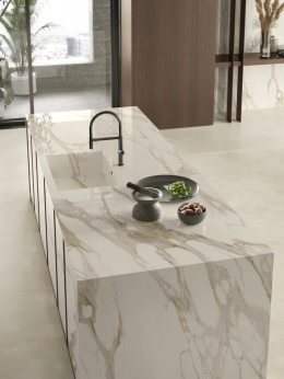 Atlas Plan Calacatta Bernini Polished NATURA VEIN 20 mm grubości, rozmiar 324 cm x 159 cm